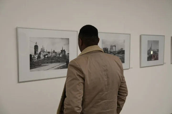 Neubeginn – Hans Brockmöllers Bremen-Fotos 1950 bis 1970