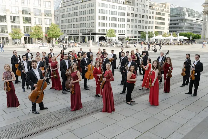 Klassische Philharmonie Bonn – Eine italienische Nachtmusik. Florenz im Laternenlicht