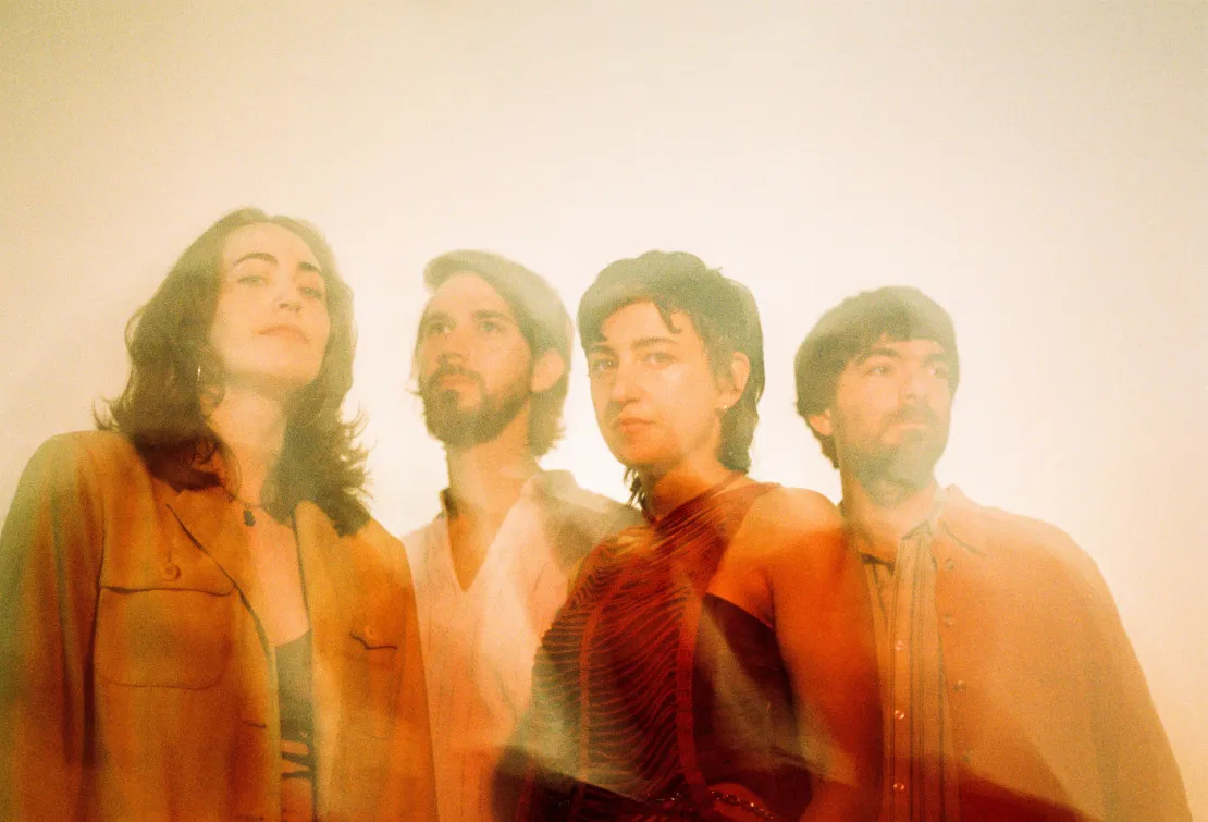 Derya Yildirim & Grup Simsek – Yarin Yoksa